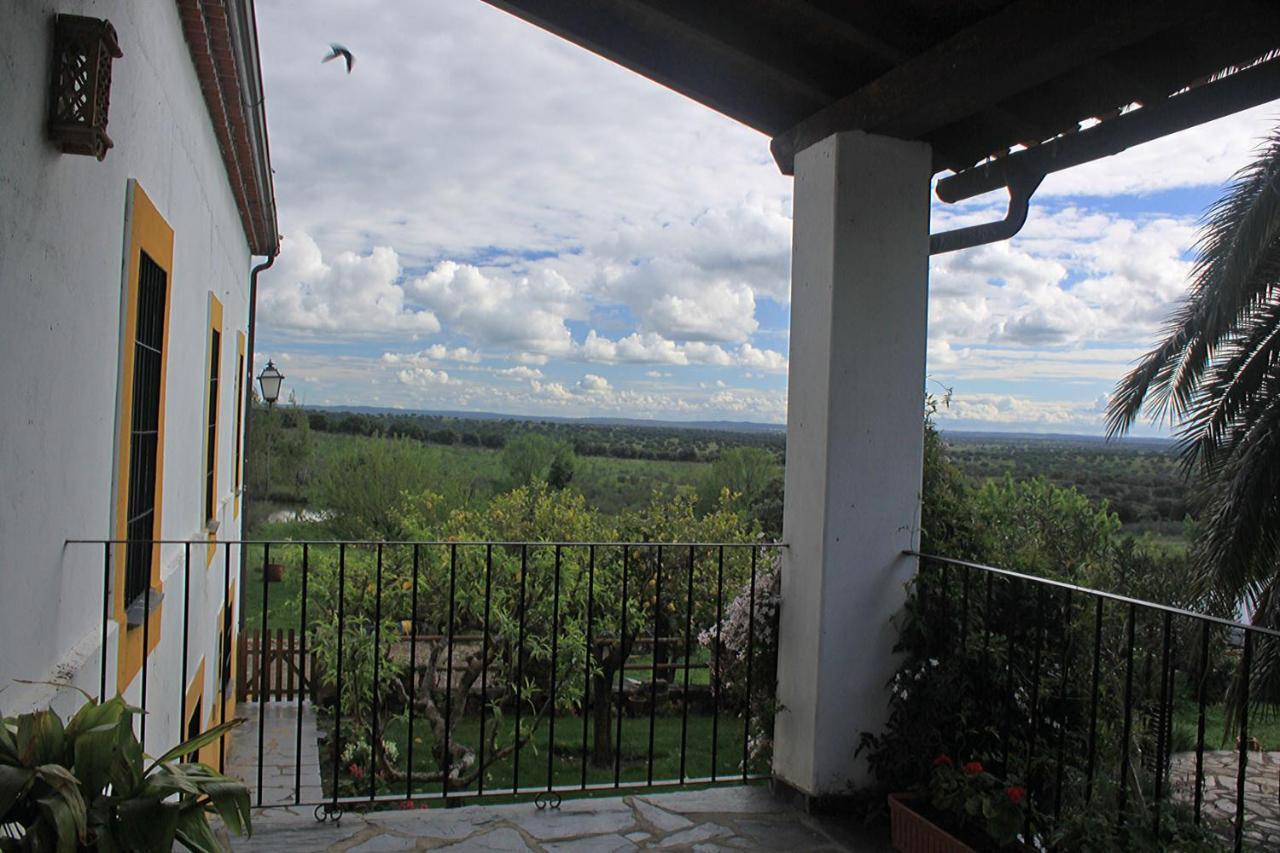 Palacio Viejo De Las Corchuelas Торрехон-ель-Рубіо Екстер'єр фото